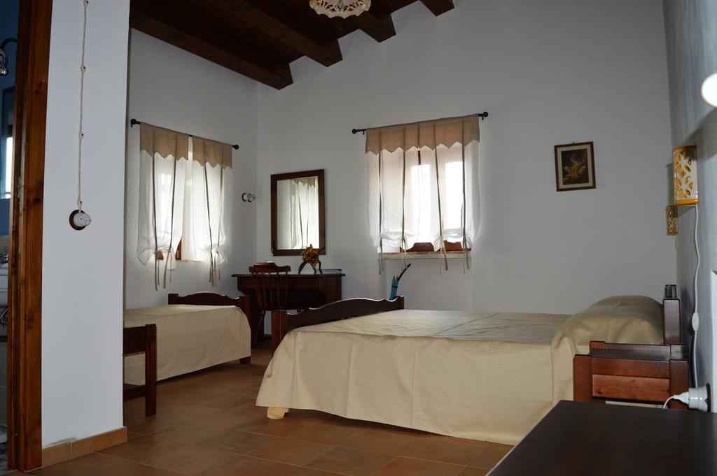 Agriturismo Pattina Villa Pettineo Eksteriør bilde